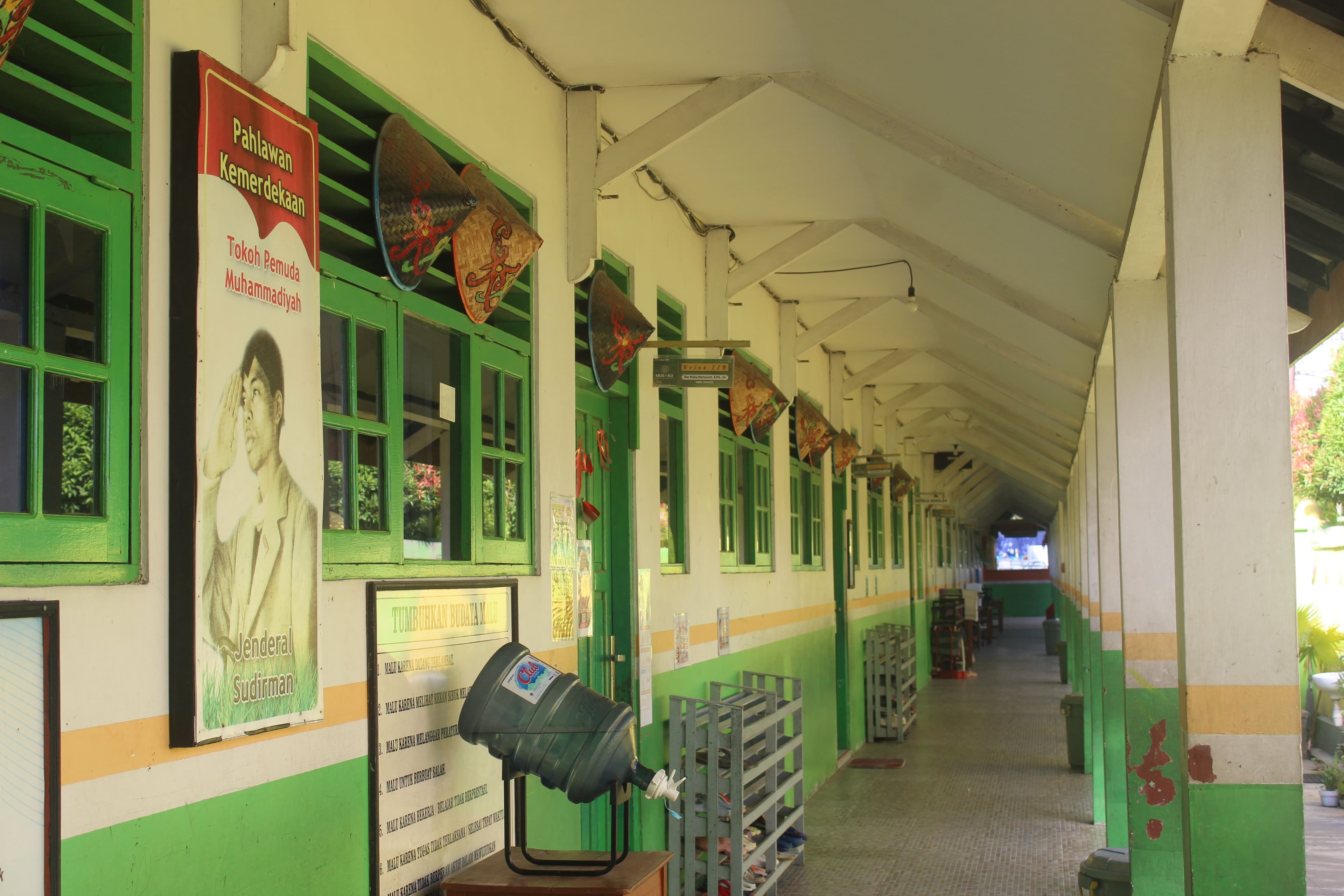 Suasana belajar mengajar SD Muhammadiyah Sampit